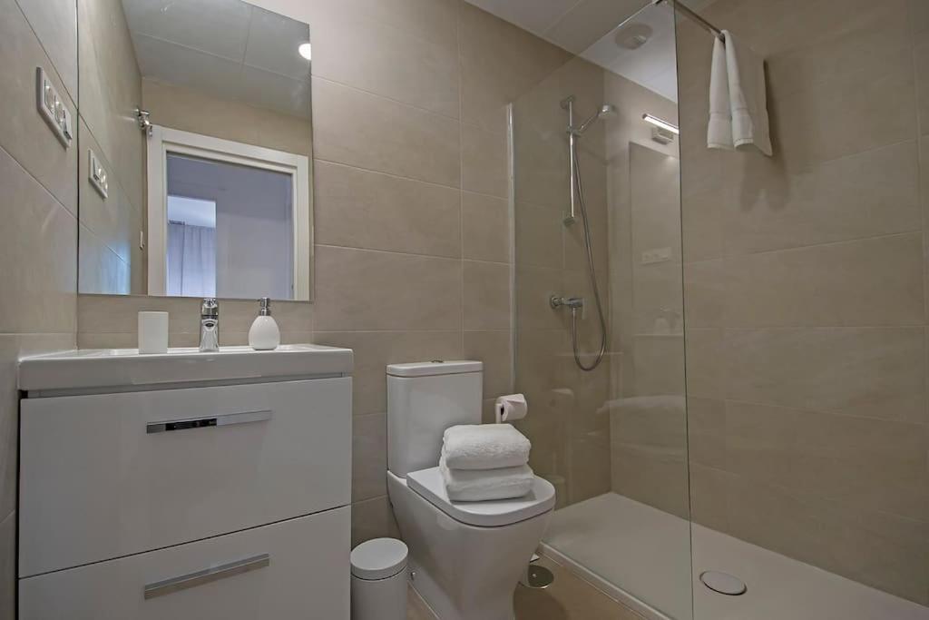 Appartement Urban Jungle In Center, 18th Floor, Rooftop Pool, Free Parking Málaga