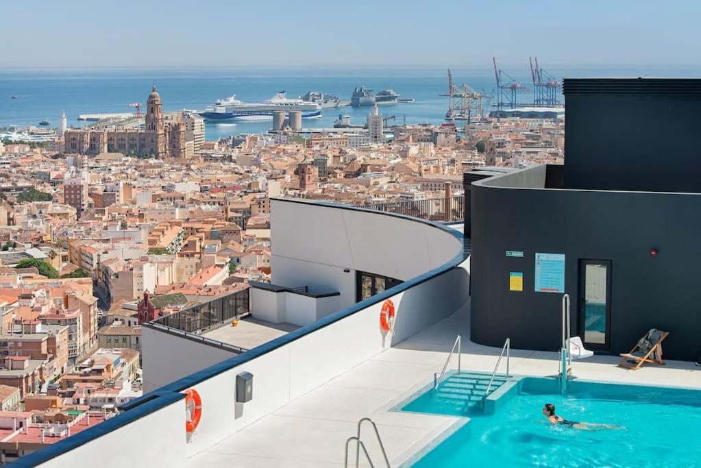 Appartamento Urban Jungle In Center, 18th Floor, Rooftop Pool, Free Parking